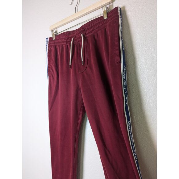 Abercrombie & Fitch Red Jogger Fleece Logo Side Stripe Sweatpants Men L Lounge - Picture 3 of 15